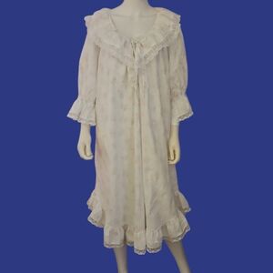 Vtg ILISE STEVENS Edwardian Ruffle Lace Floral Blue Bow Coquette Nightgown